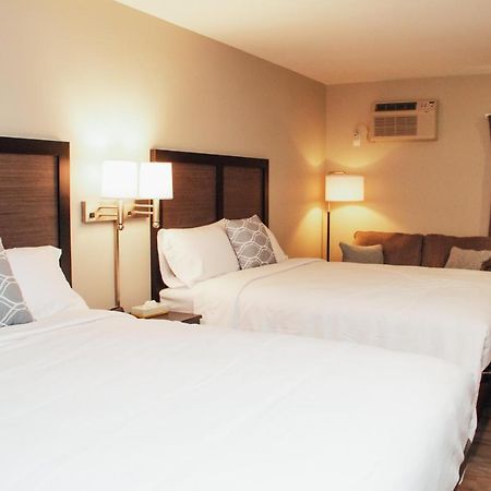 Country Squire Inn And Suites New Holland エクステリア 写真