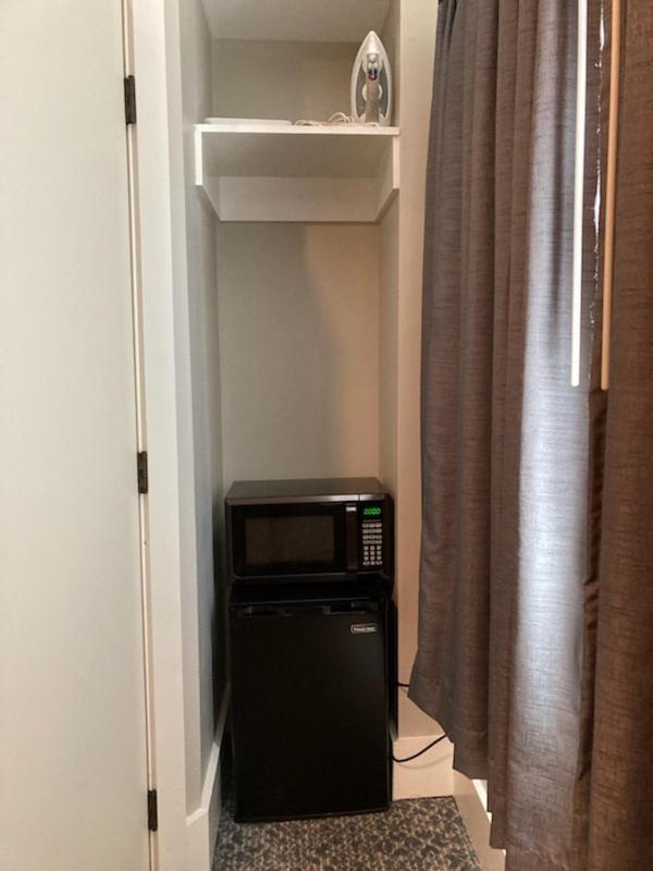 Country Squire Inn And Suites New Holland エクステリア 写真